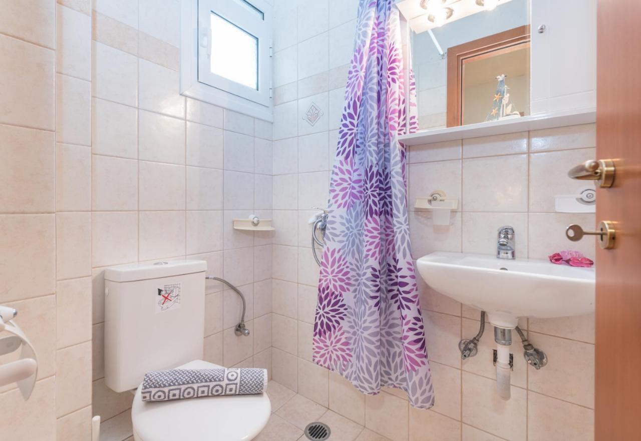 Domus Lukas Apartments Marathias  ภายนอก รูปภาพ